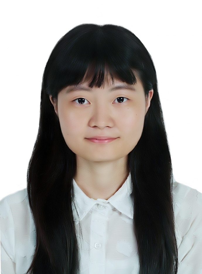 Assistant / Ms. Yi-Ching Chen