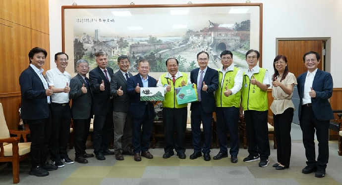 中興大學副校長蔡清標率隊拜會陳光復 深化淨零碳排與智慧永續合作