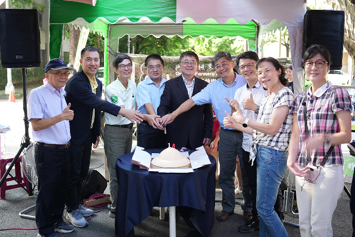 【News】NCHU Organic Farmers' Market Marks 18th Anniversary with 60-Farm Showcase